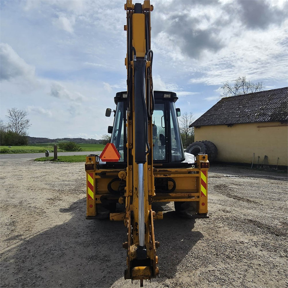 Bager utovarivač JCB 4CX eco T4i III B: slika 8