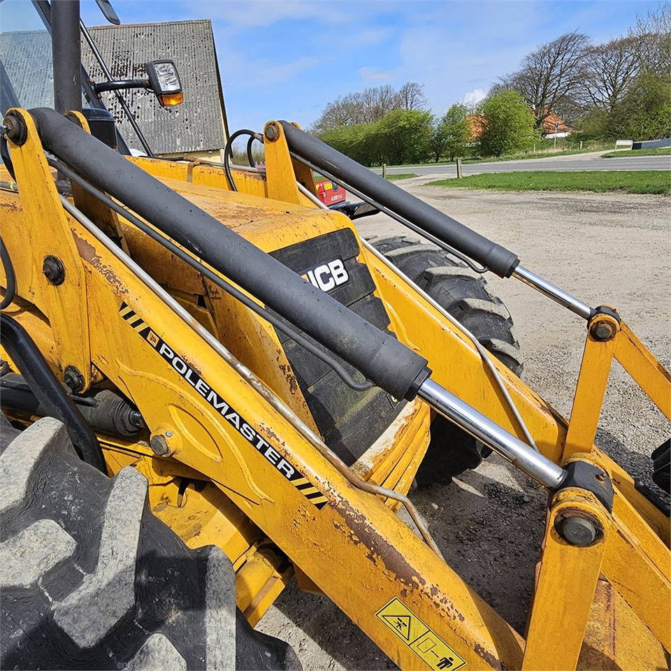 Bager utovarivač JCB 4CX eco T4i III B: slika 24