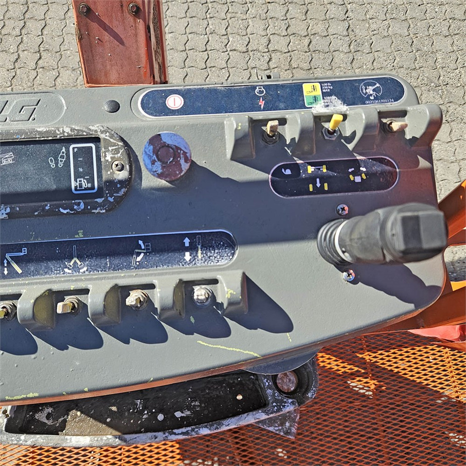 Zglobna platforma JLG 1250 AJP: slika 17