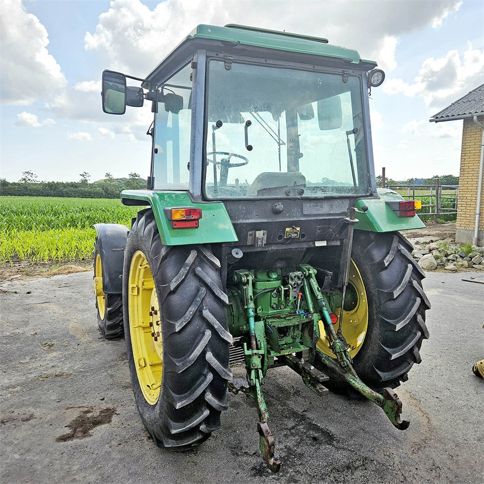 John Deere 2850 MFWD - Traktor: slika 4 John Deere 2850 MFWD - Traktor: slika 4