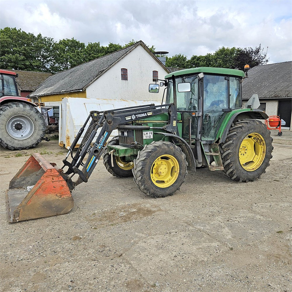 John Deere 6200 - Traktor: slika 1 John Deere 6200 - Traktor: slika 1
