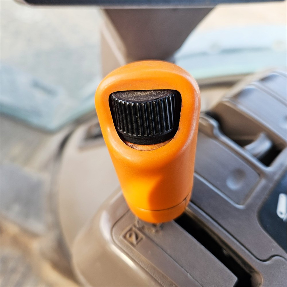 John Deere 7280 R John Deere 7280 R: slika 22 John Deere 7280 R John Deere 7280 R: slika 22