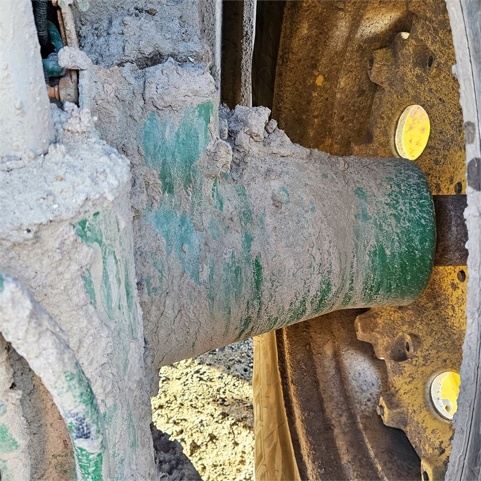 John Deere 7280 R John Deere 7280 R: slika 47 John Deere 7280 R John Deere 7280 R: slika 47