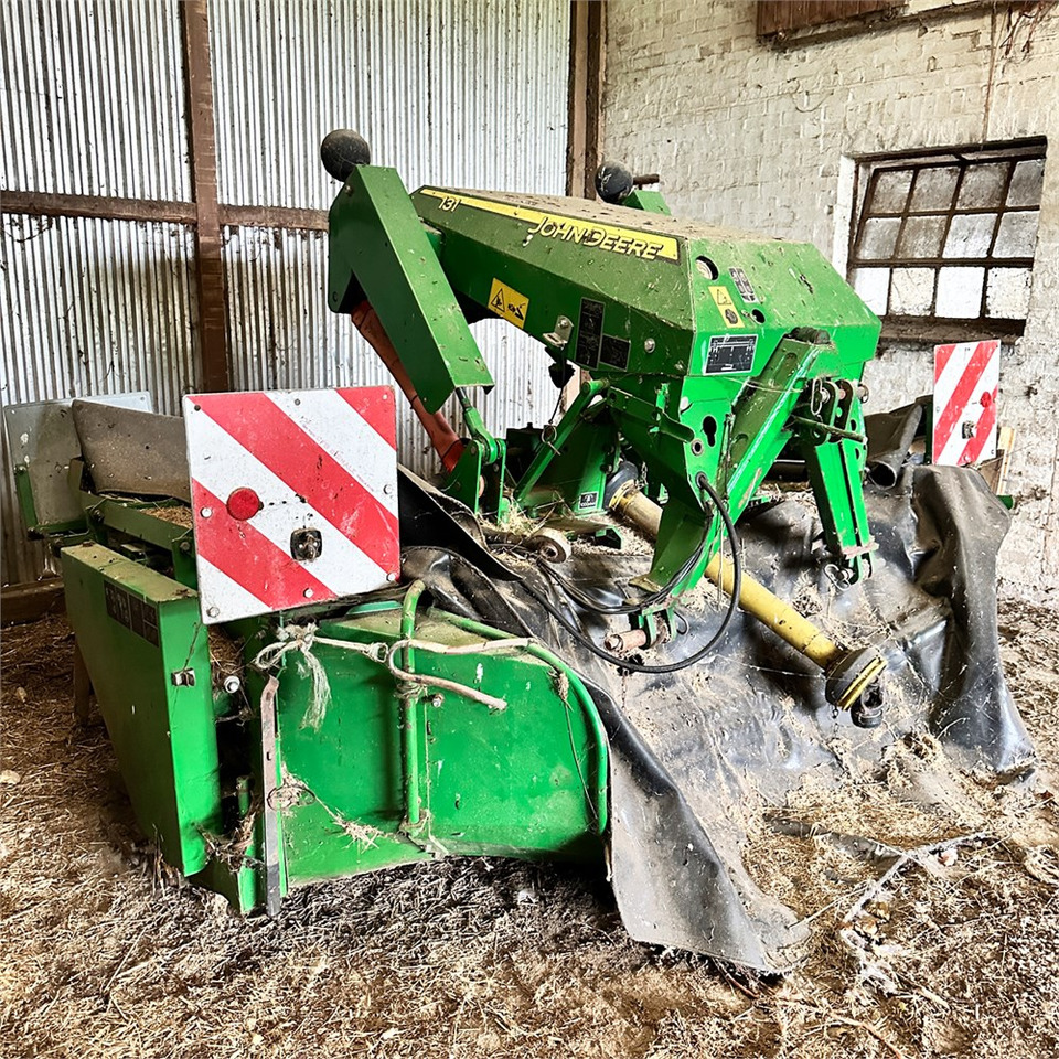 John Deere CC0131 - Oprema za prevrtanje i razlaganje: slika 2 John Deere CC0131 - Oprema za prevrtanje i razlaganje: slika 2