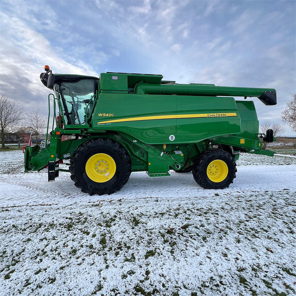 John Deere W540i - Kombajn: slika 2 John Deere W540i - Kombajn: slika 2