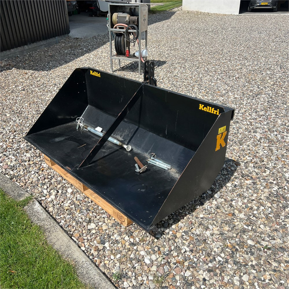 Kellfri ST180 bagtipskovl - Traktor: slika 3 Kellfri ST180 bagtipskovl - Traktor: slika 3