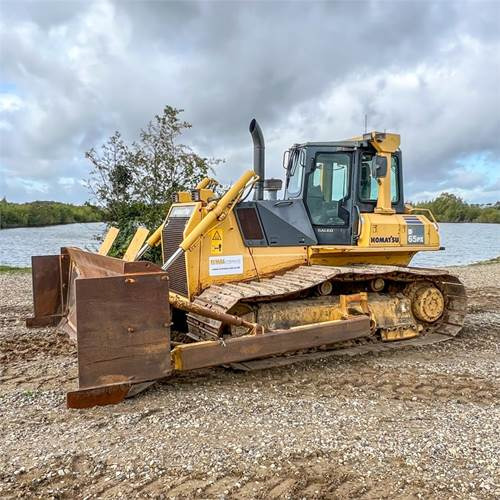 Komatsu D65 PX-15 EO - Buldožer: slika 5 Komatsu D65 PX-15 EO - Buldožer: slika 5