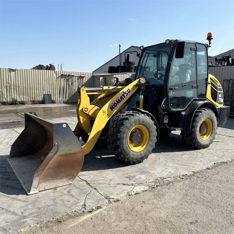 Komatsu WA70M - Utovarivač točkaš: slika 3 Komatsu WA70M - Utovarivač točkaš: slika 3