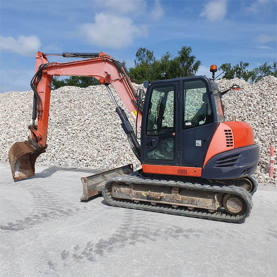 Kubota Kubota KX080-4 - Mini bager: slika 3 Kubota Kubota KX080-4 - Mini bager: slika 3
