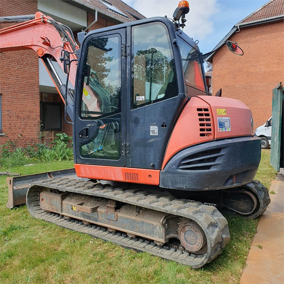 Kubota Kubota KX080-4 - Mini bager: slika 3 Kubota Kubota KX080-4 - Mini bager: slika 3