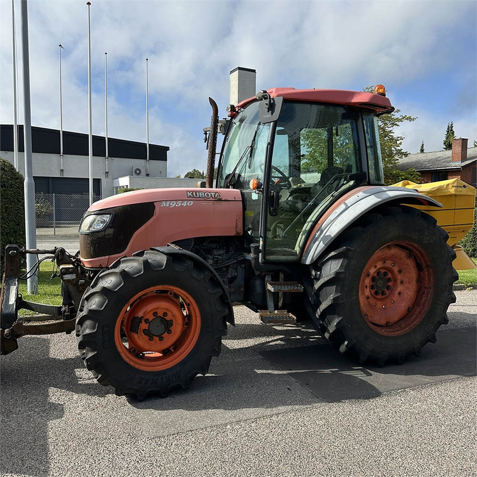 Kubota M 9540 2/4 WD - Traktor: slika 3 Kubota M 9540 2/4 WD - Traktor: slika 3