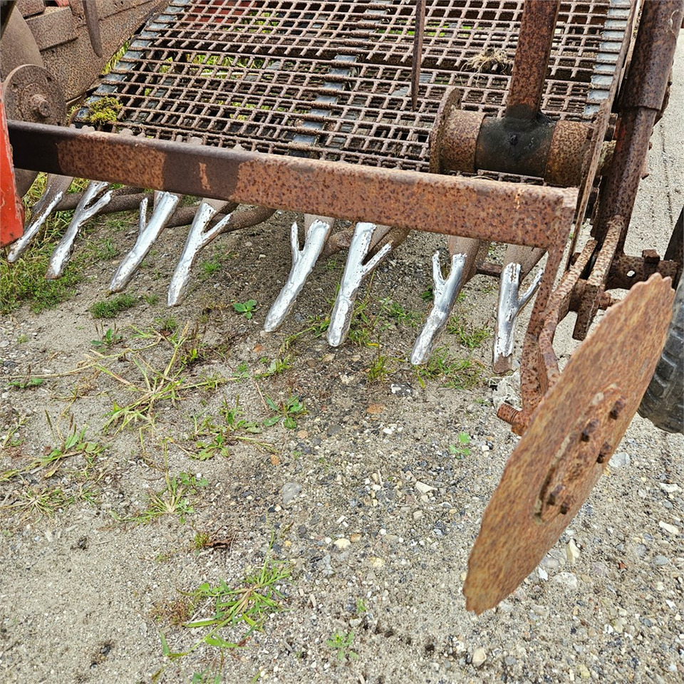 Kombajn za krompir Kverneland UN 2200: slika 10