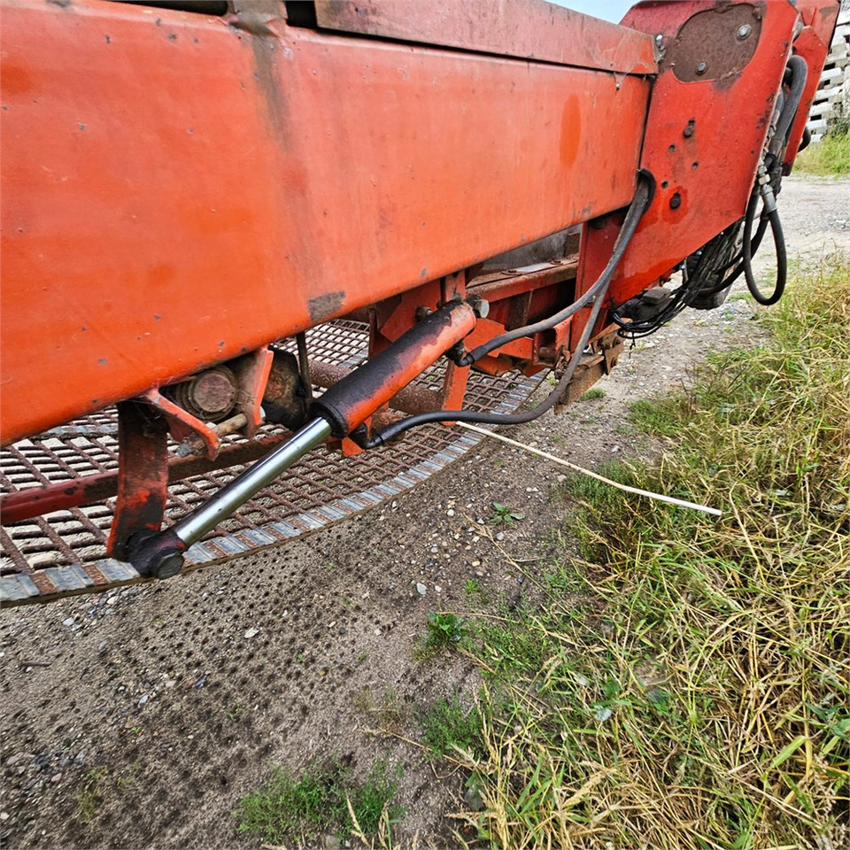 Kombajn za krompir Kverneland UN 2200: slika 12