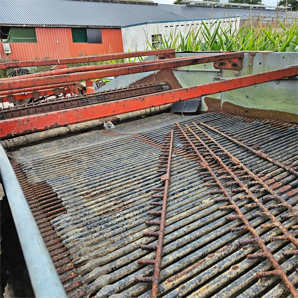 Kombajn za krompir Kverneland UN 2200: slika 8