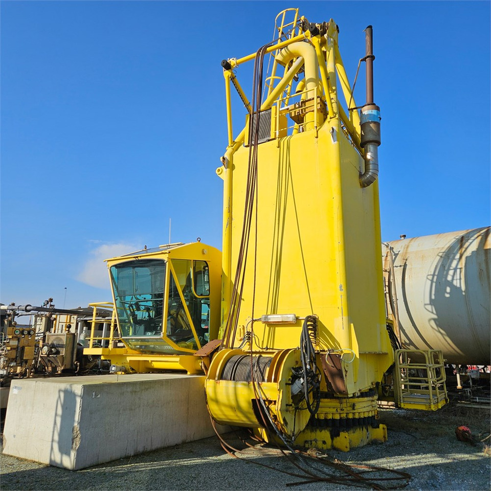 Liebherr BOS 60/900 D EX - Lučka oprema: slika 1 Liebherr BOS 60/900 D EX - Lučka oprema: slika 1