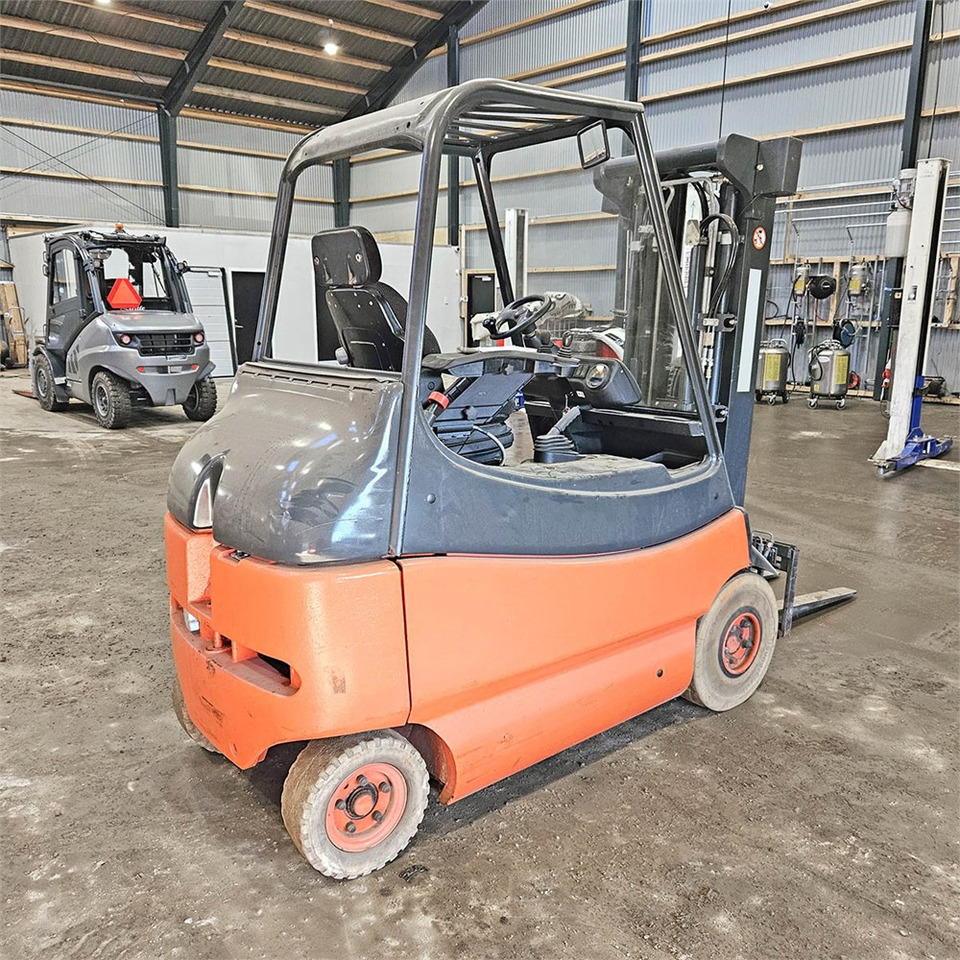 Linde AG E25 EL truck - Viljuškar: slika 4 Linde AG E25 EL truck - Viljuškar: slika 4