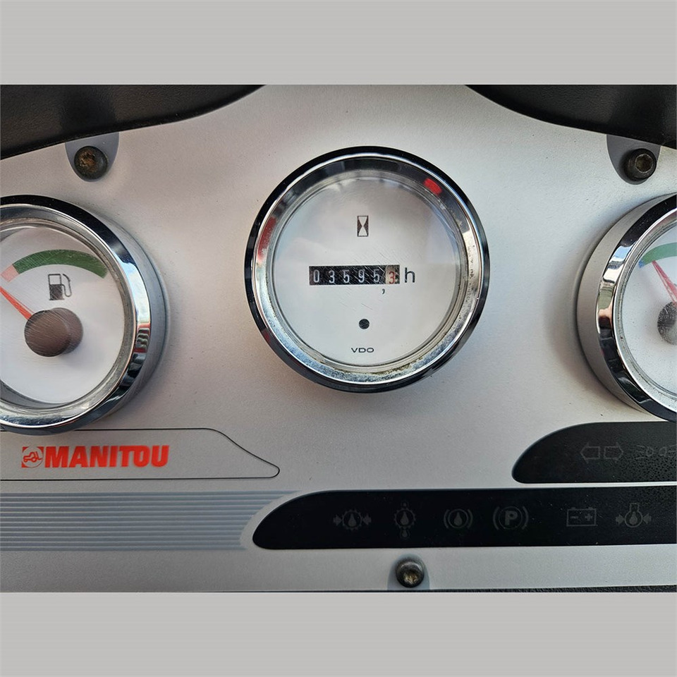 Teleskopski upravljač Manitou MT 732: slika 14