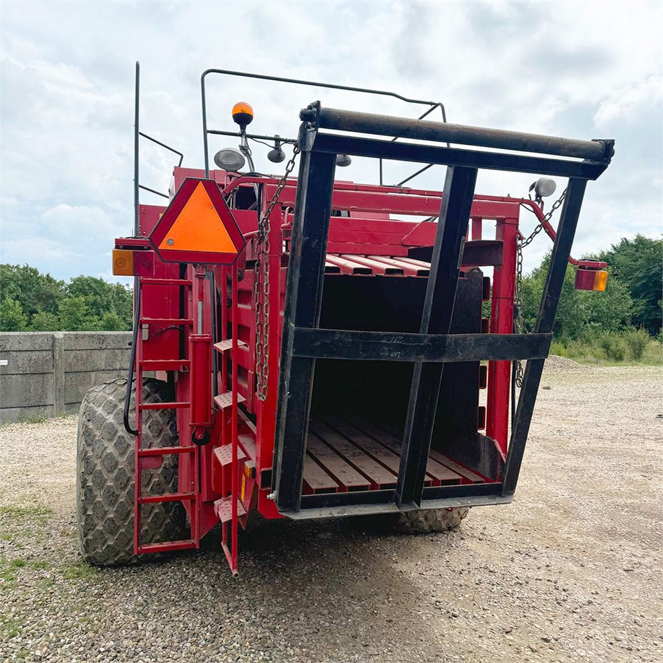 Massey Ferguson 190 - Oprema za prevrtanje i razlaganje: slika 4 Massey Ferguson 190 - Oprema za prevrtanje i razlaganje: slika 4