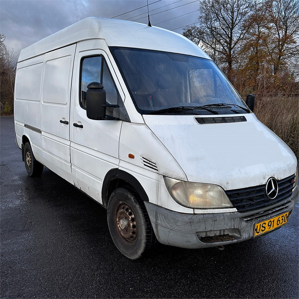 Mercedes SPRINTER 316 CDI-35 - Furgon: slika 1 Mercedes SPRINTER 316 CDI-35 - Furgon: slika 1
