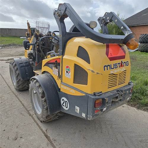 Mustang AL506 - Mini utovarivač: slika 4 Mustang AL506 - Mini utovarivač: slika 4