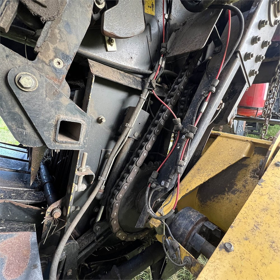 Oprema za prevrtanje i razlaganje New Holland BB940R: slika 16
