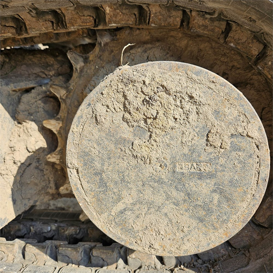 Mini bager New Holland E26C: slika 41