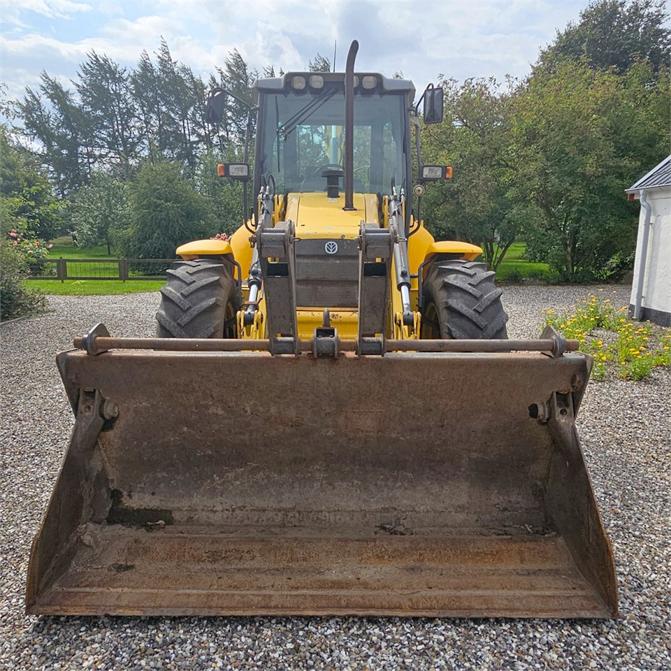 New Holland LB115 B-4PS - Bager utovarivač: slika 3 New Holland LB115 B-4PS - Bager utovarivač: slika 3