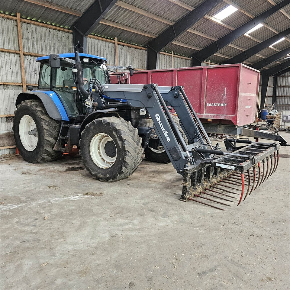 New Holland TM 190 4WD - Traktor: slika 1 New Holland TM 190 4WD - Traktor: slika 1