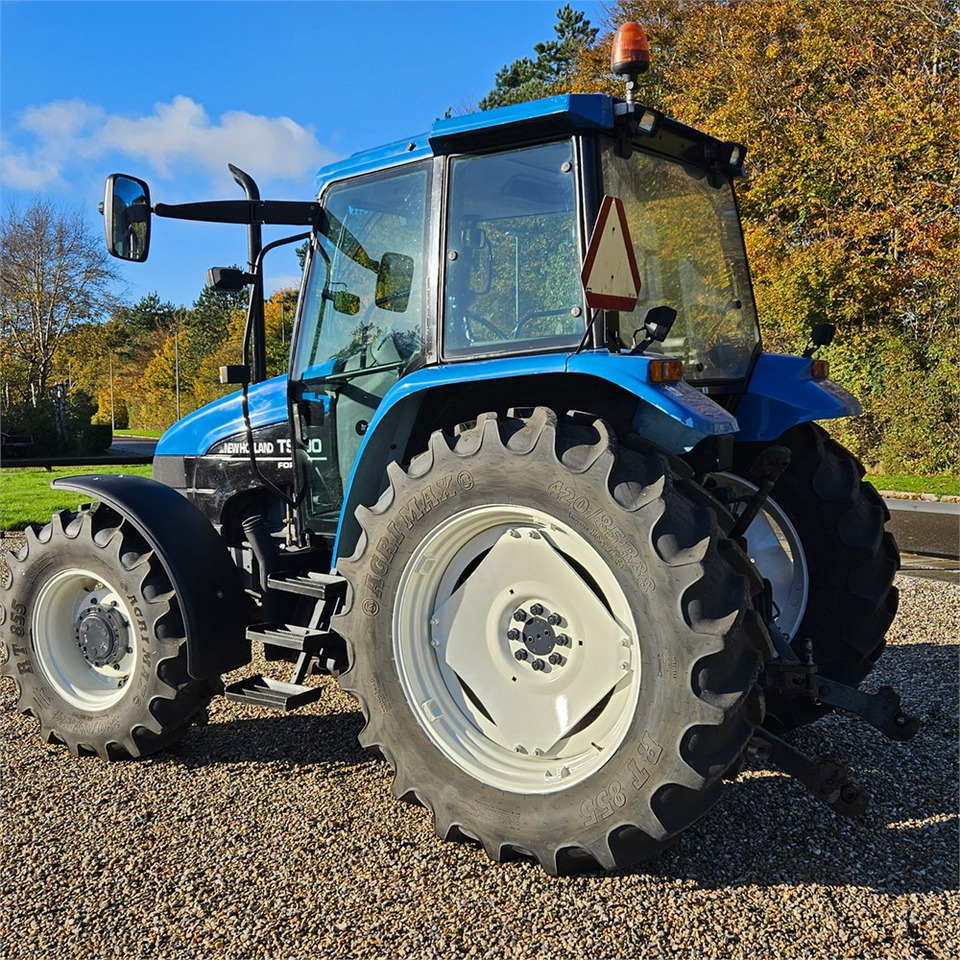 New Holland TS 100 - Traktor: slika 4 New Holland TS 100 - Traktor: slika 4