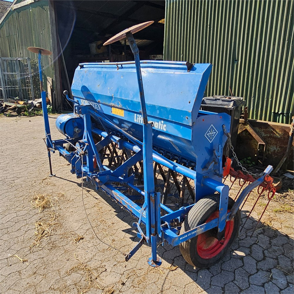 Nordsten Lift-o-Matic 2,5 - Oprema za setvu: slika 2 Nordsten Lift-o-Matic 2,5 - Oprema za setvu: slika 2