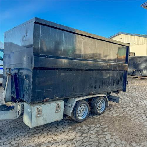 PHV ECE-R13 - Prikolica za automobil: slika 2 PHV ECE-R13 - Prikolica za automobil: slika 2