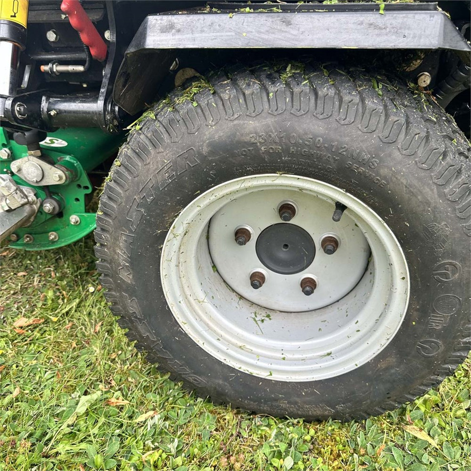 Baštenska kosačica Ransomes Highway 3 4WD: slika 40