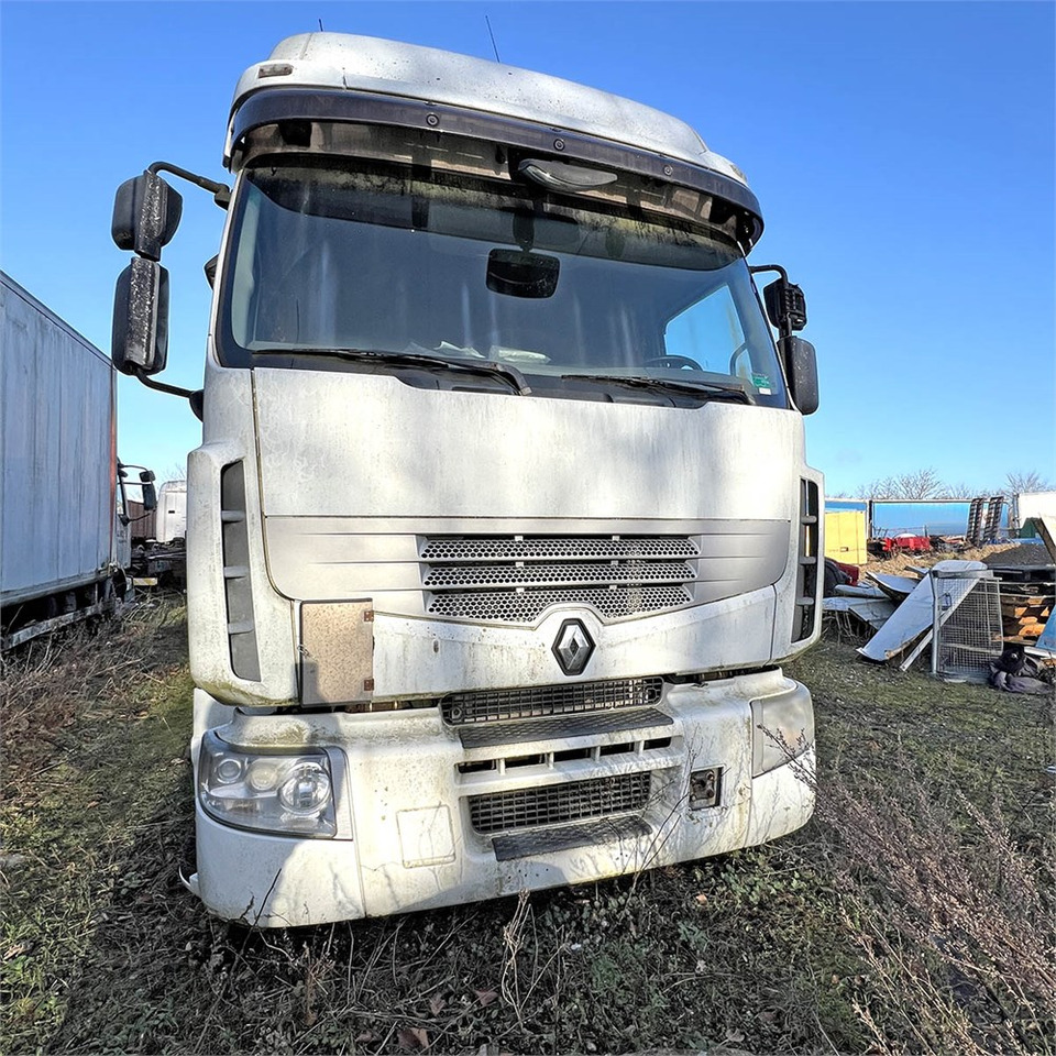 Renault 410 DXI Premimium - Kamion sa golom šasijom i zatvorenom kabinom: slika 3 Renault 410 DXI Premimium - Kamion sa golom šasijom i zatvorenom kabinom: slika 3