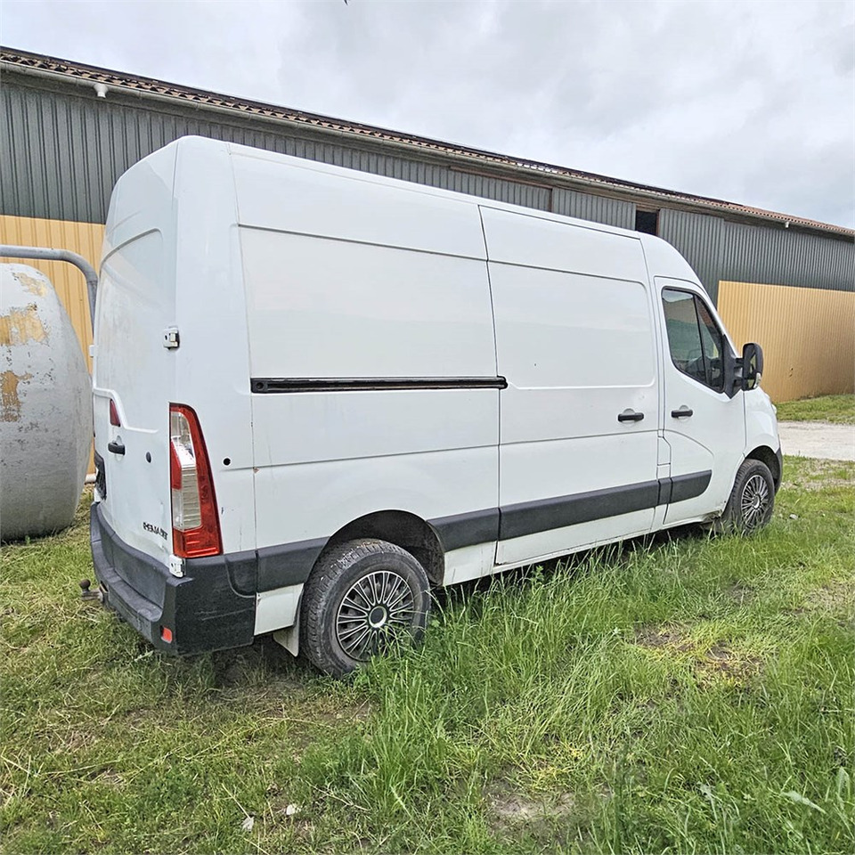 Renault Master 2.3 Dci 135 - Dostavno vozilo hladnjača: slika 3 Renault Master 2.3 Dci 135 - Dostavno vozilo hladnjača: slika 3