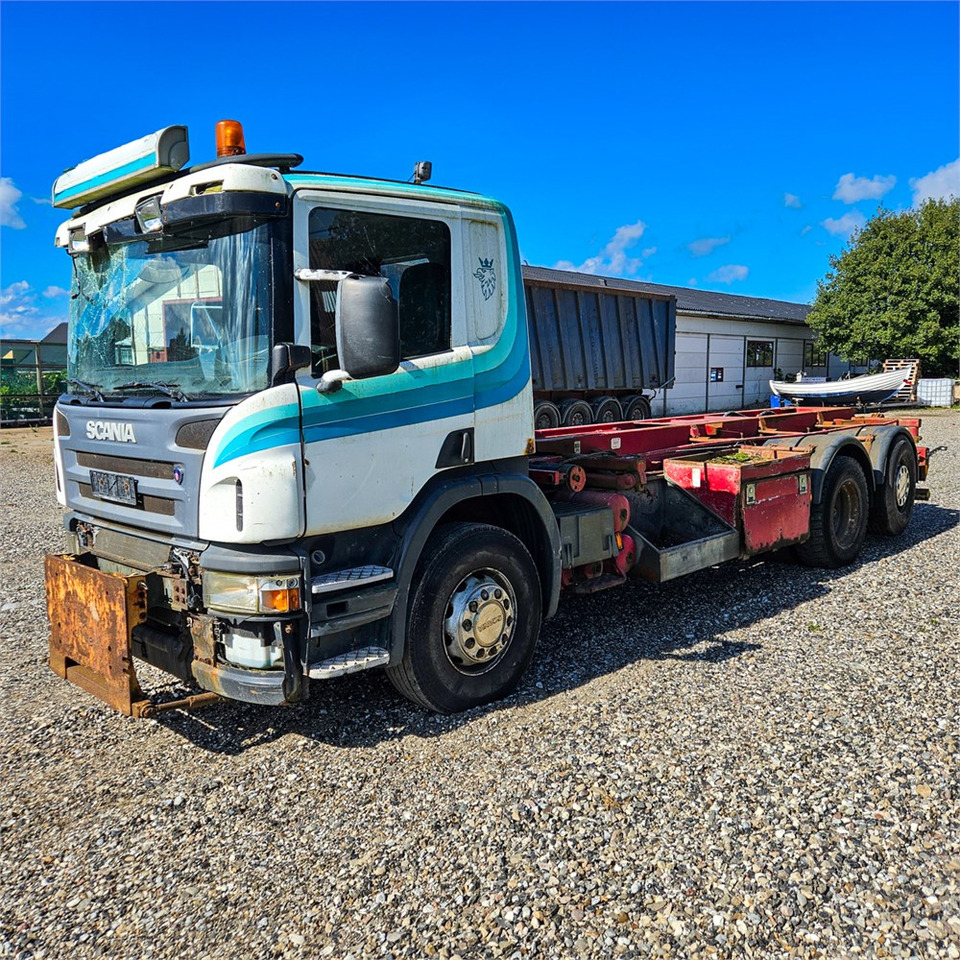 Scania P310 - Kamion sa kablovskim sistemom: slika 1 Scania P310 - Kamion sa kablovskim sistemom: slika 1