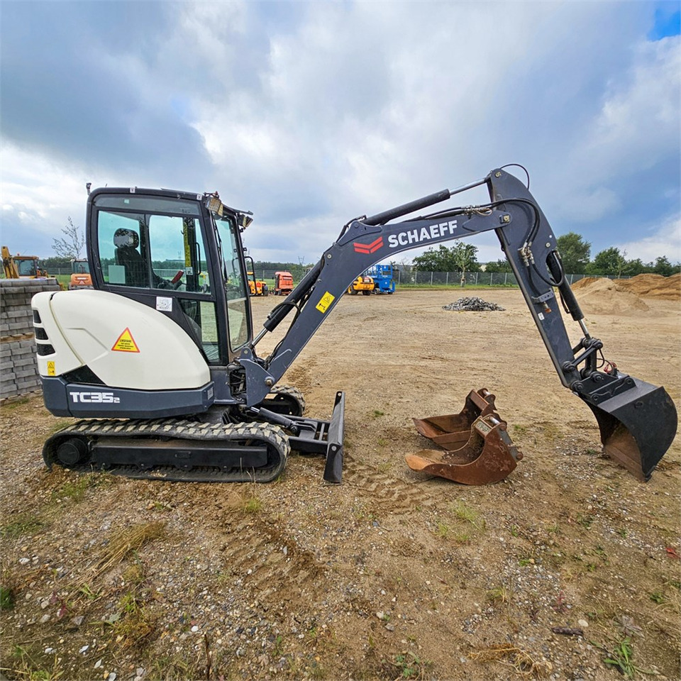 Schaeff-Terex TC35-2 - Mini bager: slika 3 Schaeff-Terex TC35-2 - Mini bager: slika 3