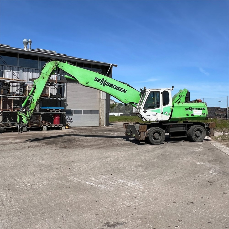 Sennebogen 818 M - Bager za obradu otpada/ Industrije: slika 5 Sennebogen 818 M - Bager za obradu otpada/ Industrije: slika 5