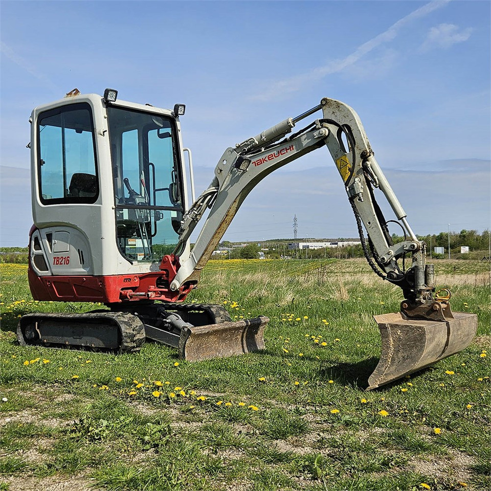 Takeuchi TB216 - Mini bager: slika 3 Takeuchi TB216 - Mini bager: slika 3