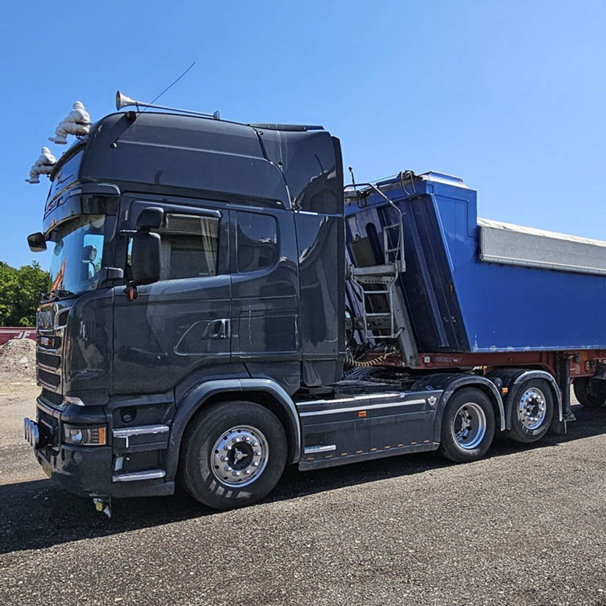 Scania V8 PGR 730 - Tegljač: slika 1 Scania V8 PGR 730 - Tegljač: slika 1