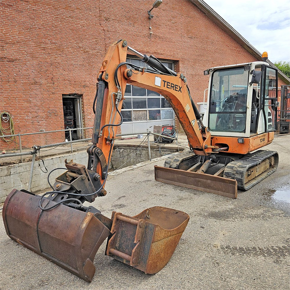 Terex TC48 - Mini bager: slika 2 Terex TC48 - Mini bager: slika 2