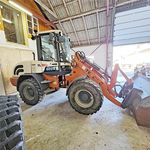 Terex TL100 - Utovarivač točkaš: slika 5 Terex TL100 - Utovarivač točkaš: slika 5