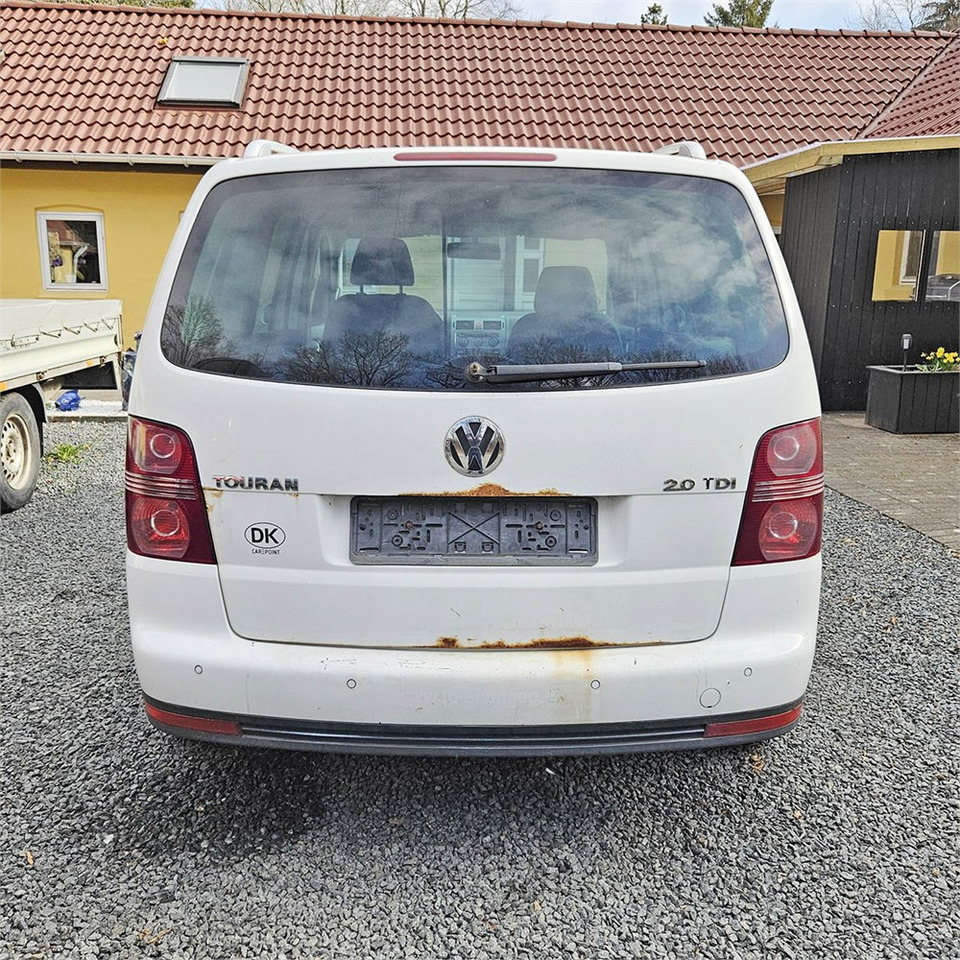 VW Touran Van 2,0 tdi automatisk - Automobil: slika 4 VW Touran Van 2,0 tdi automatisk - Automobil: slika 4