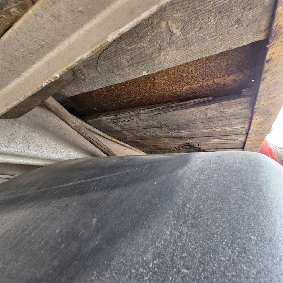 Istovarivač Volvo 485 B3: slika 27