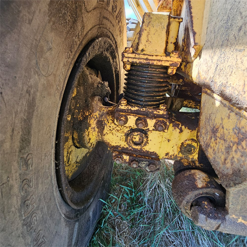 Zglobni kiper Volvo A20: slika 41