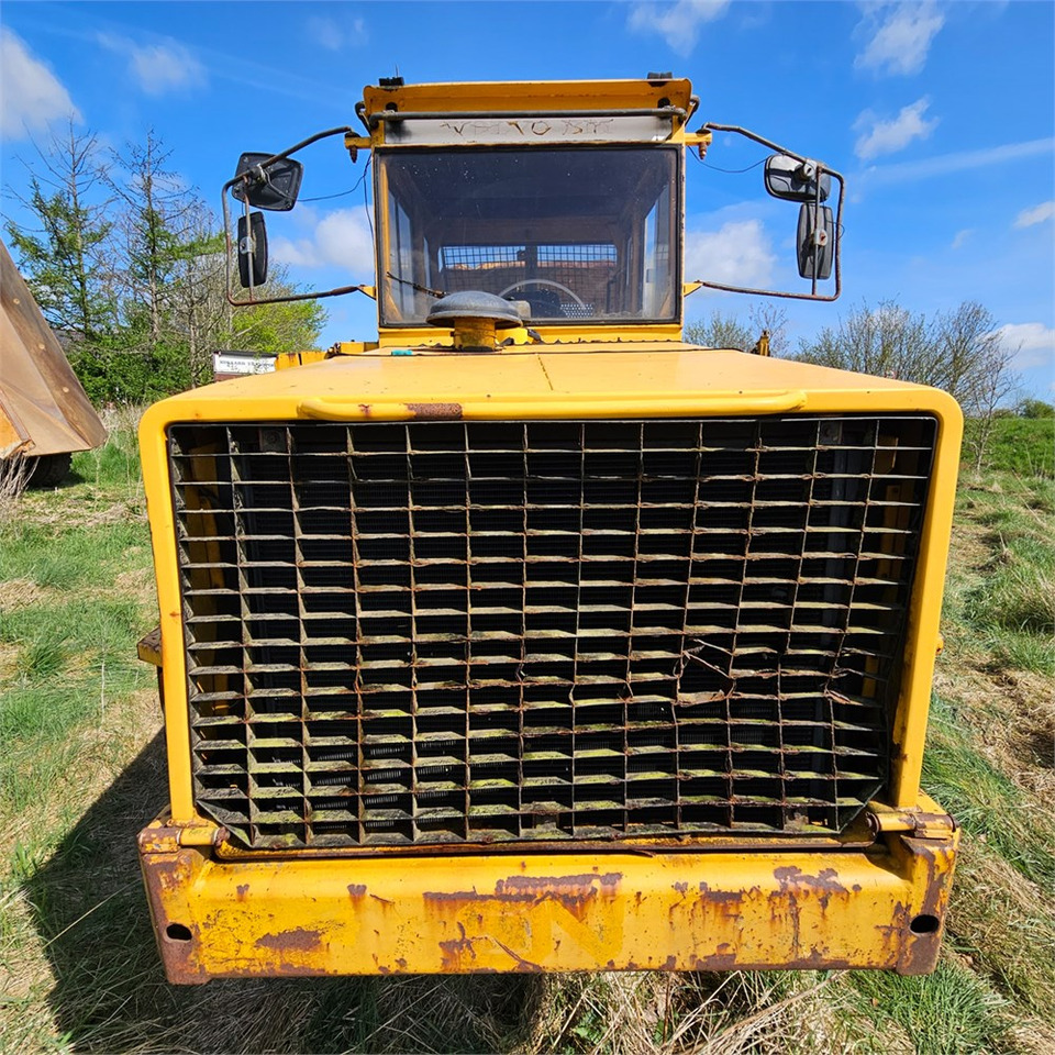 Zglobni kiper Volvo A20: slika 8