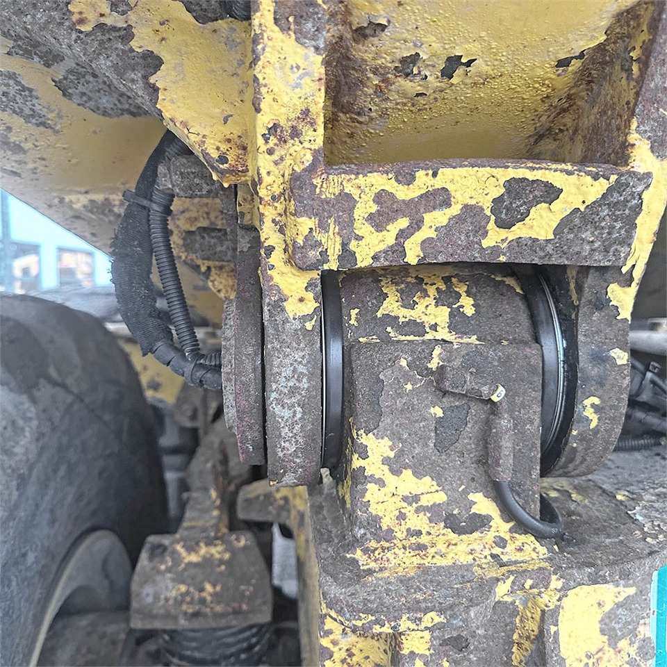 Zglobni kiper Volvo A30 G: slika 46
