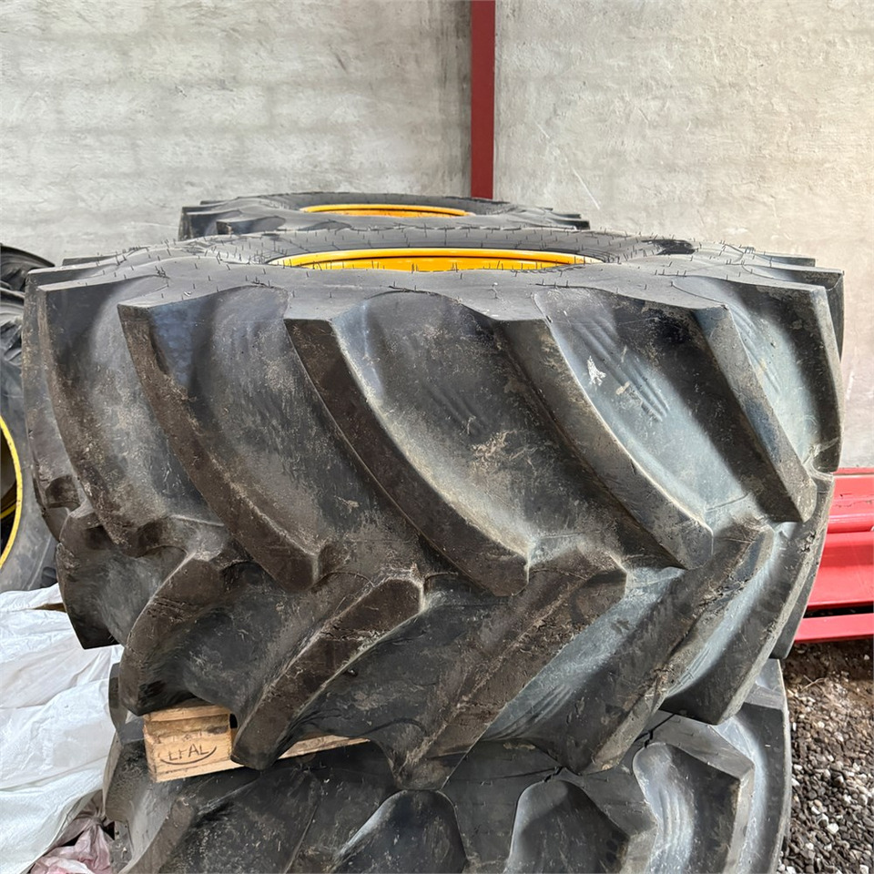 Volvo L 70 / L 90 Hjul - Шины и диски za Građevinska mašina: slika 4 Volvo L 70 / L 90 Hjul - Шины и диски za Građevinska mašina: slika 4