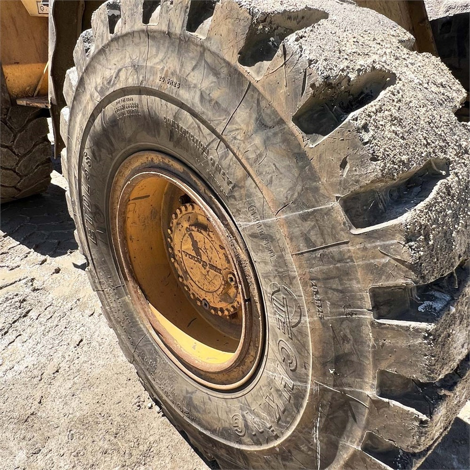 Utovarivač točkaš Volvo L70: slika 34