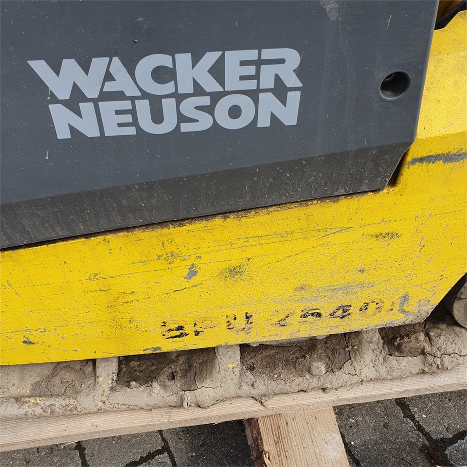 Wacker Neuson BPU 2540A - Vibraciona ploča: slika 3 Wacker Neuson BPU 2540A - Vibraciona ploča: slika 3