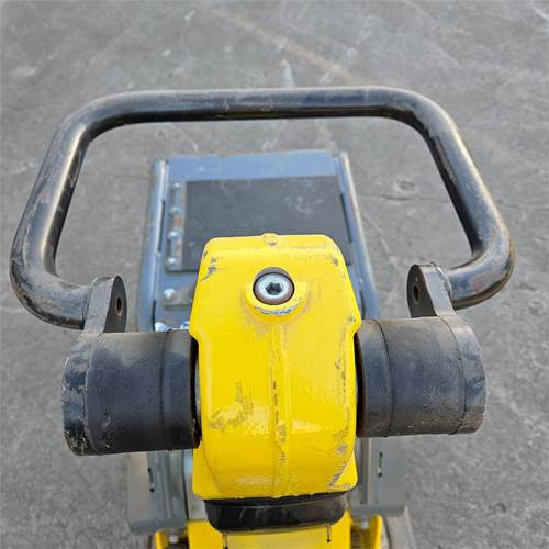 Vibraciona ploča Wacker Neuson DPU6555 Heh: slika 13